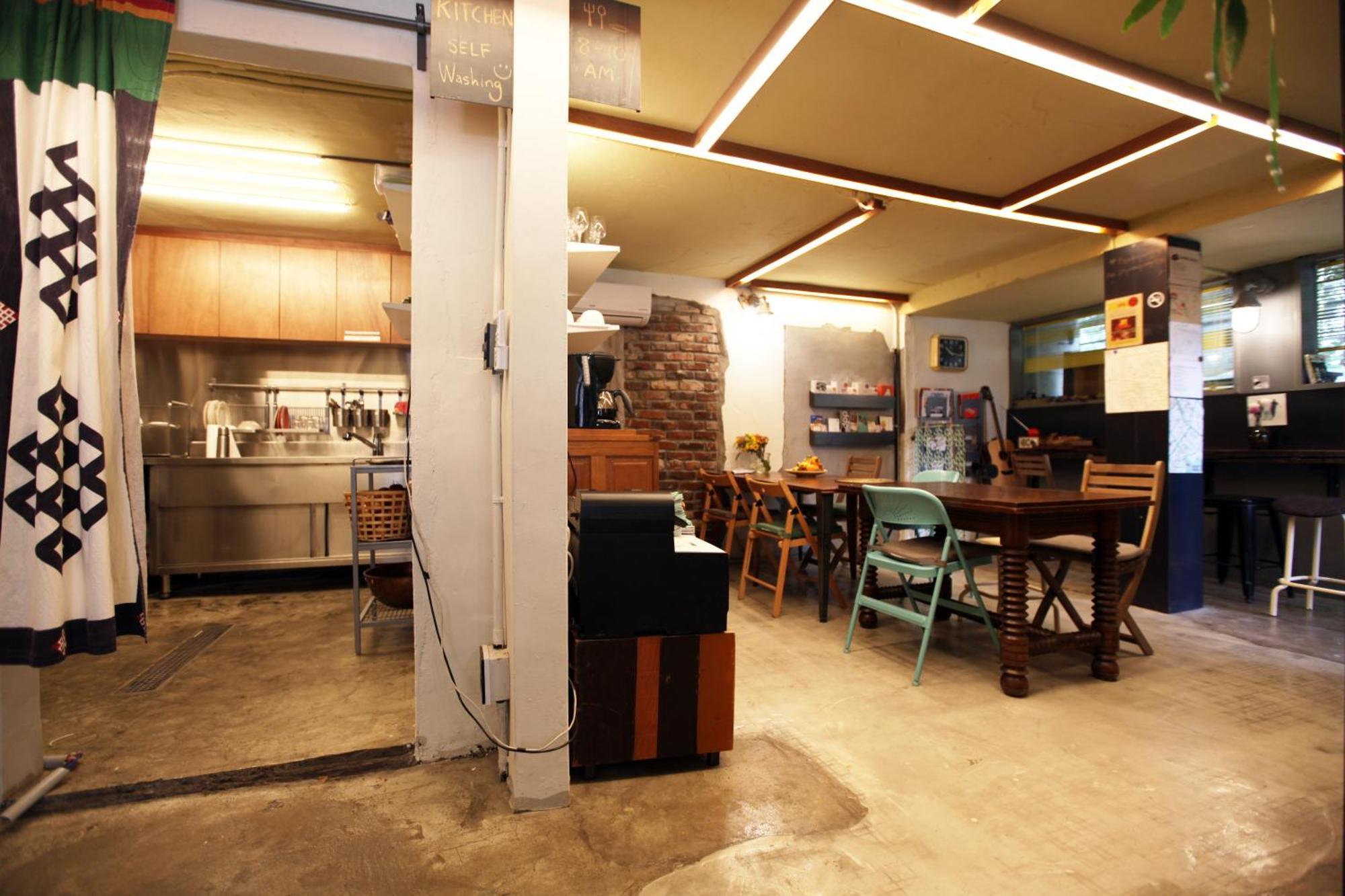 Hongdae Pajamaparty Guest house